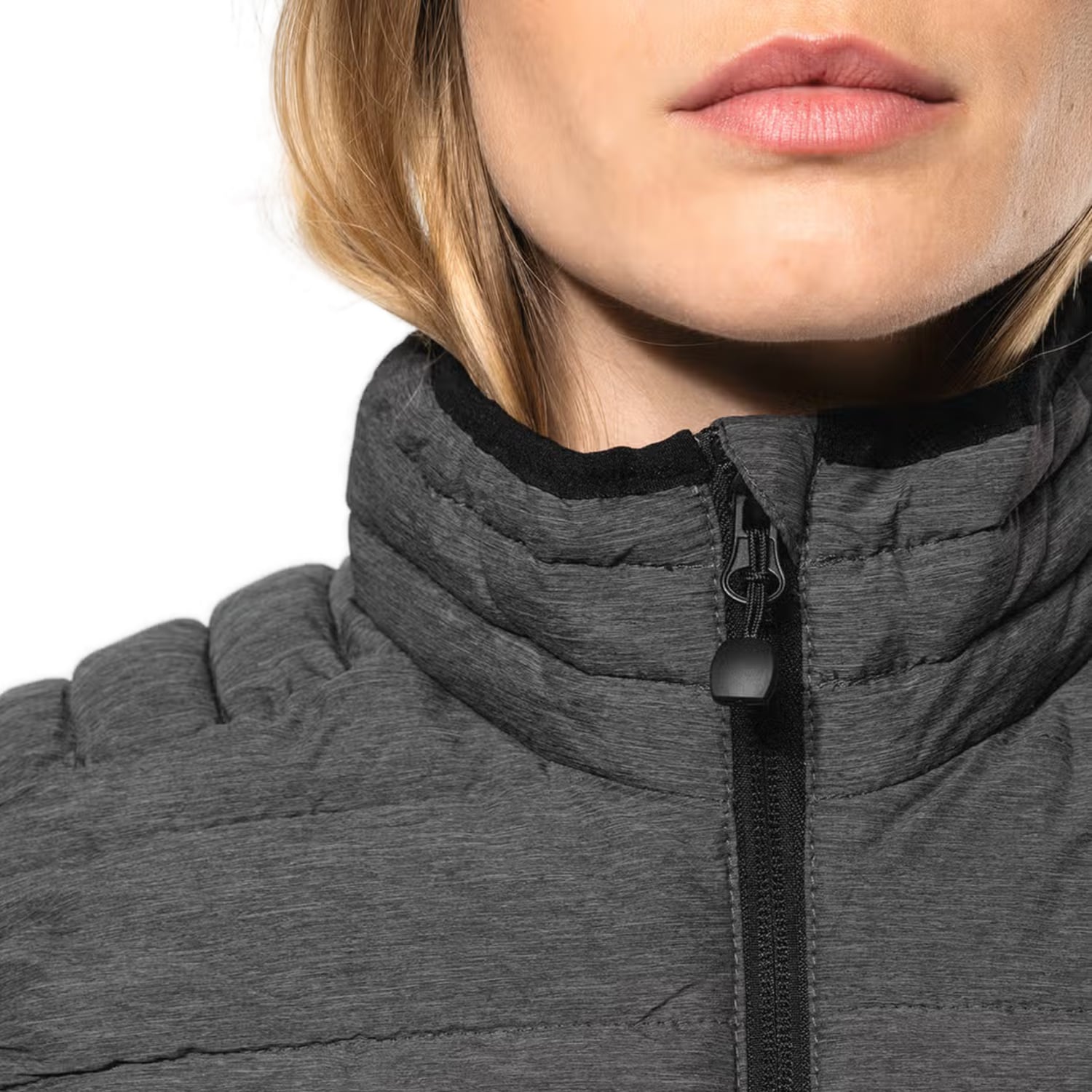 Détail col officier