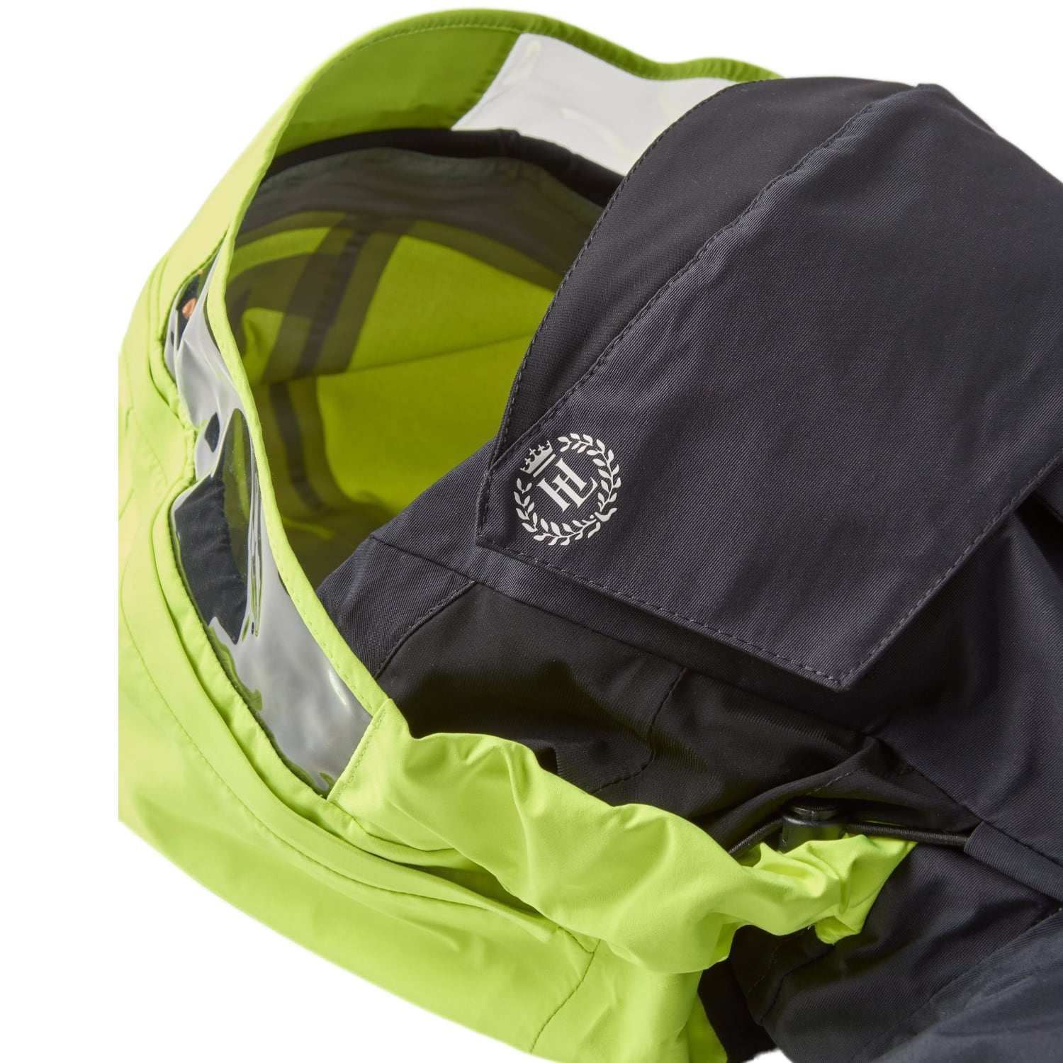 Détail capuche et col